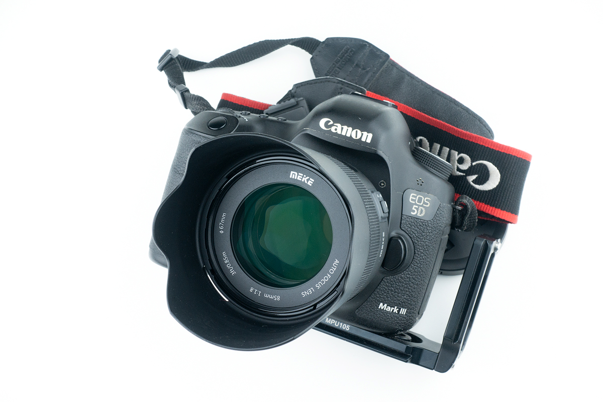 國產(chǎn)高性?xún)r(jià)比人像鏡頭——美科 MK-85mm f/1.8 AF